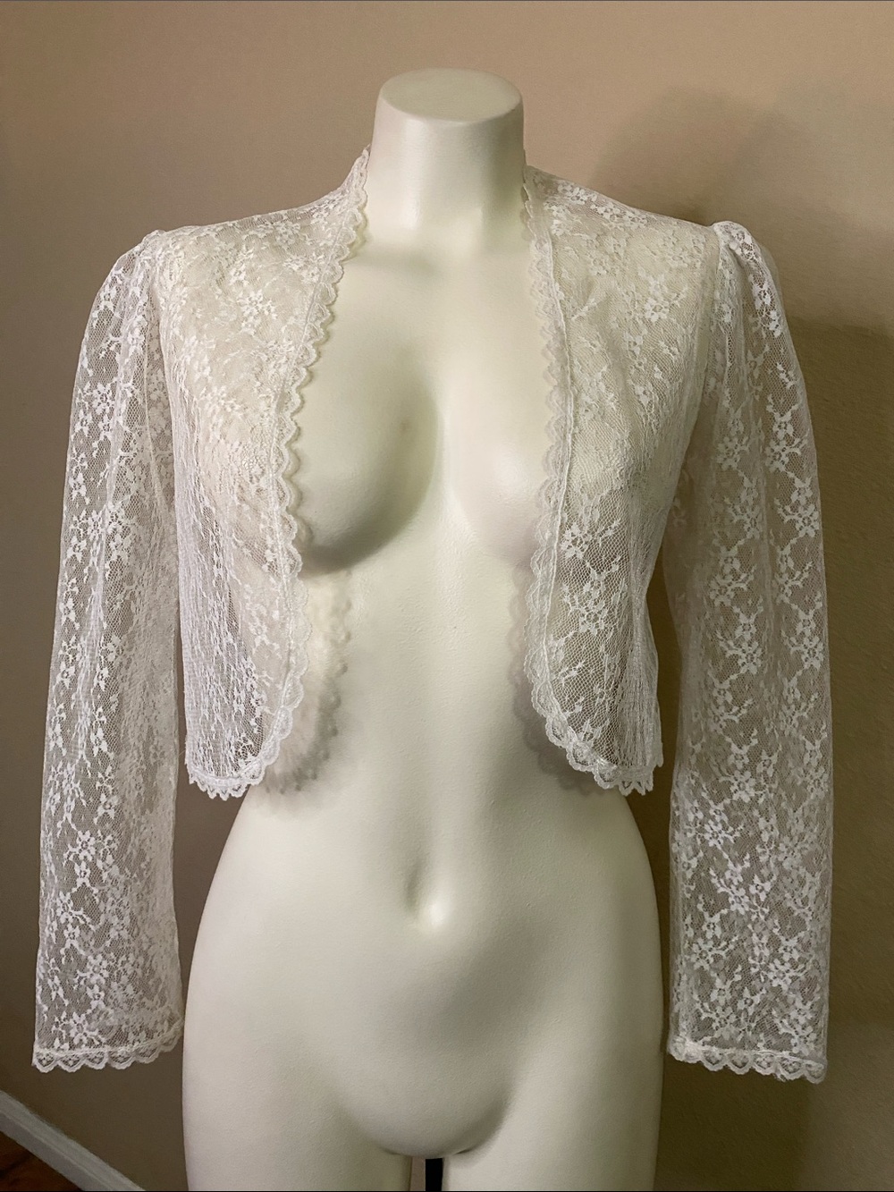 GUNNE SAX by Jessica vintage white Lace bolero jacket Top